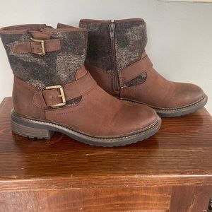 White Mountain Boots